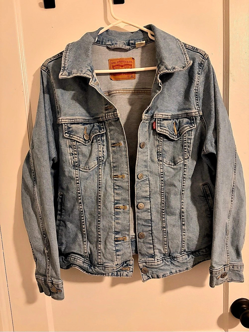 Levi Strauss & Co. Denim Trucker Jacket Size 1X Like New